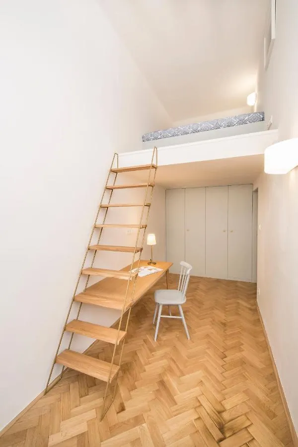 Downtown Designer Apartment Karlin Prag 0*,